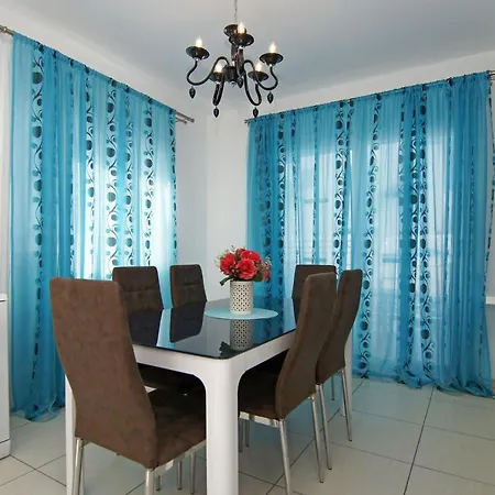 Nissinia - Nissi Area Holiday home